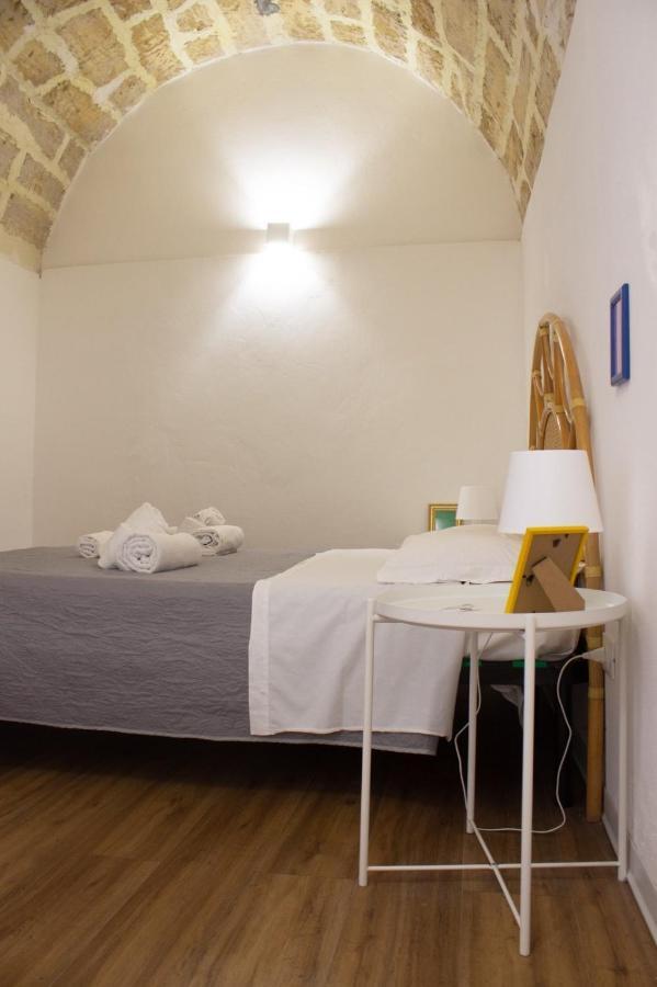Terrasini 2000 Home Holidays Екстер'єр фото