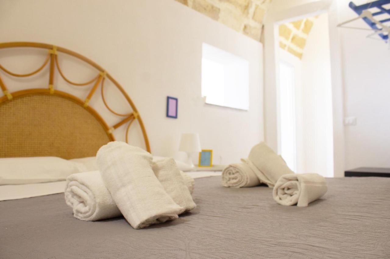 Terrasini 2000 Home Holidays Екстер'єр фото